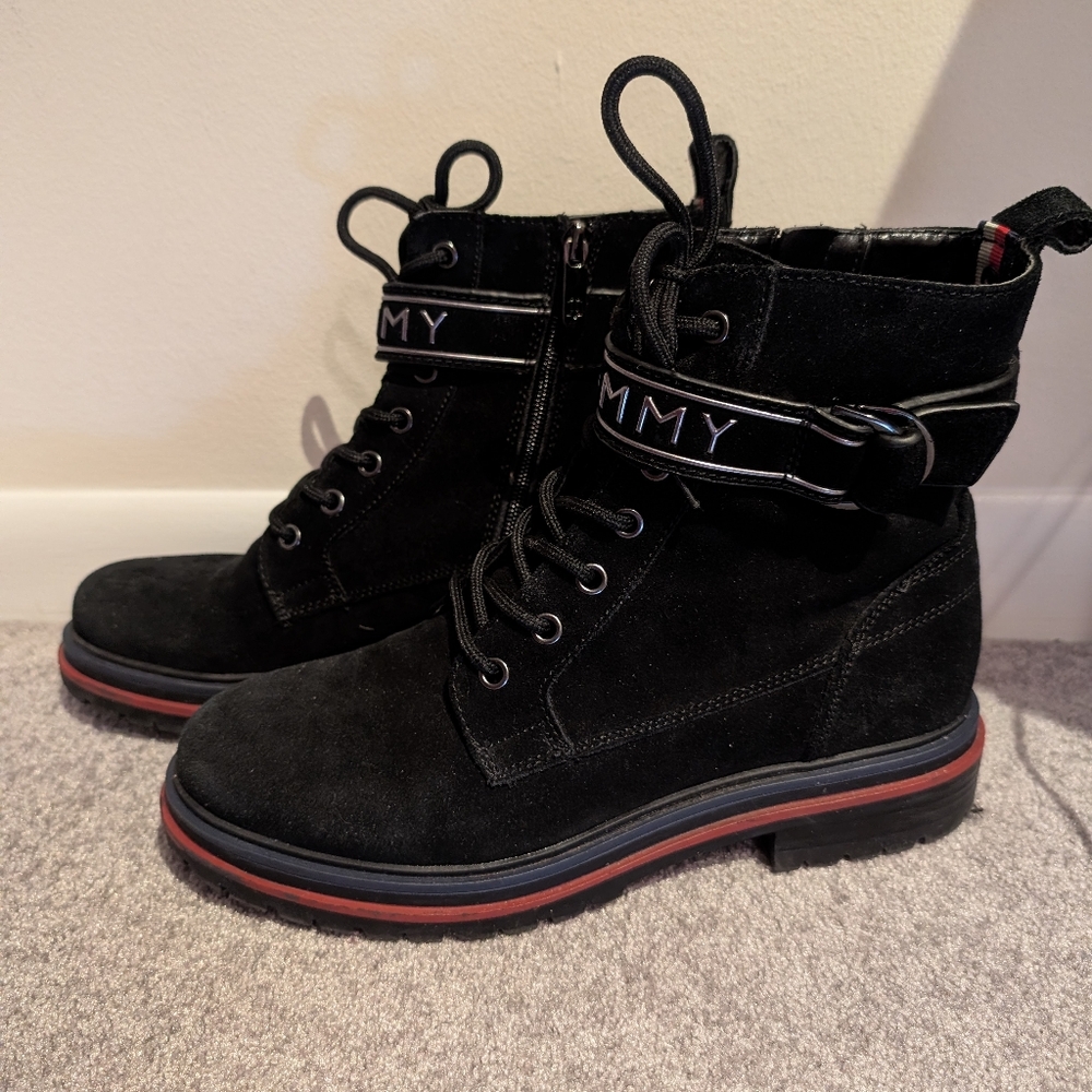 Tommy Hilfiger Suede Black Women's Boots - Size 9 | Classic Moto Casual